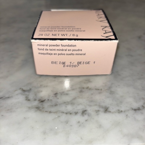 Mary Kay Mineral Powder Foundation Beige 1 .28 oz 8g New in Box - Picture 5 of 7
